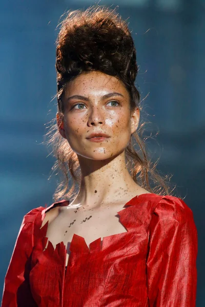 Look 6